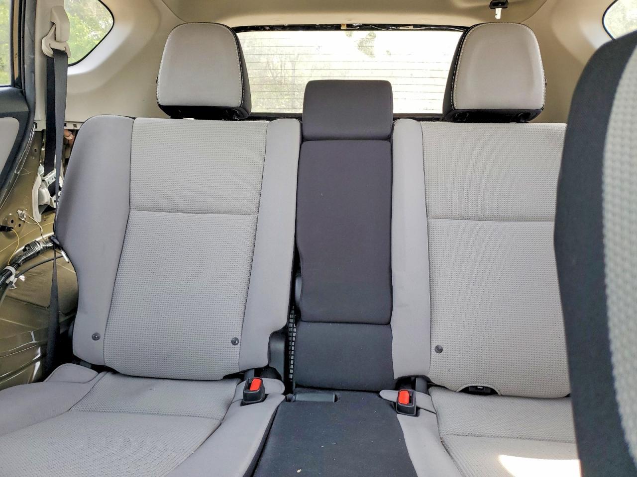 2016 Toyota Rav4 Xle - zdjęcie 10