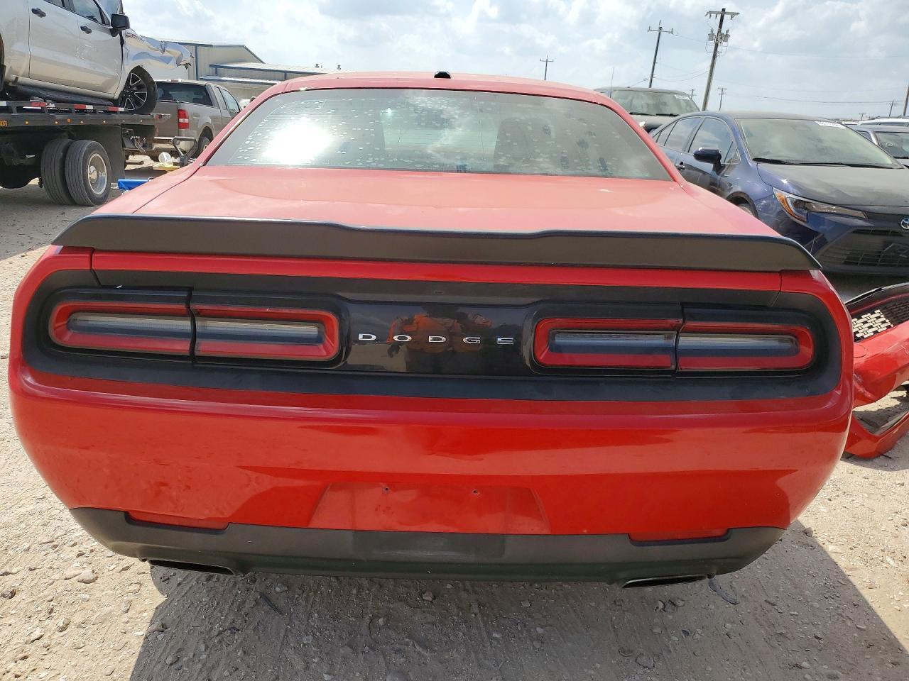 2015 Dodge Challenger Sxt - zdjęcie 6