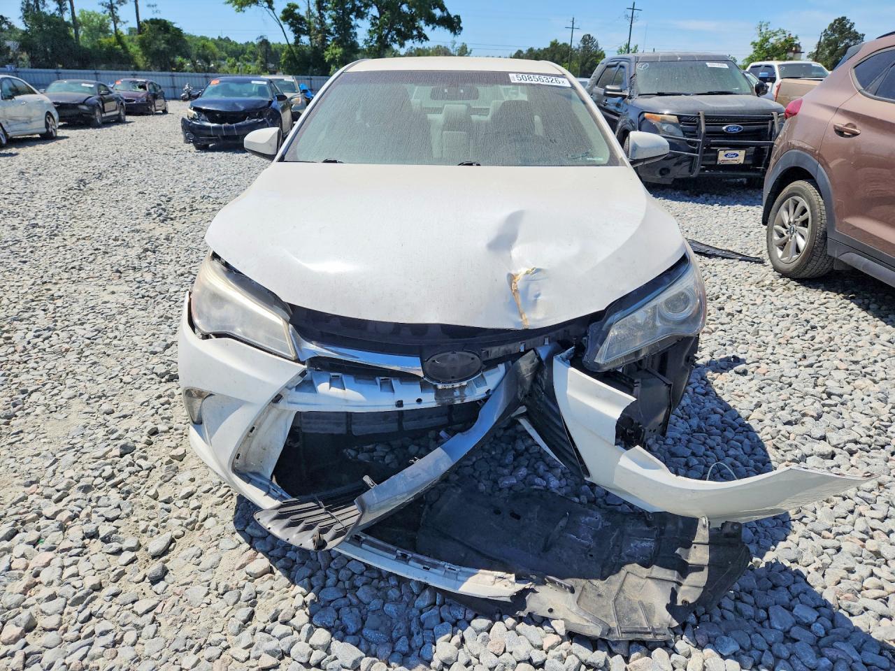 2017 Toyota Camry Le - zdjęcie 5