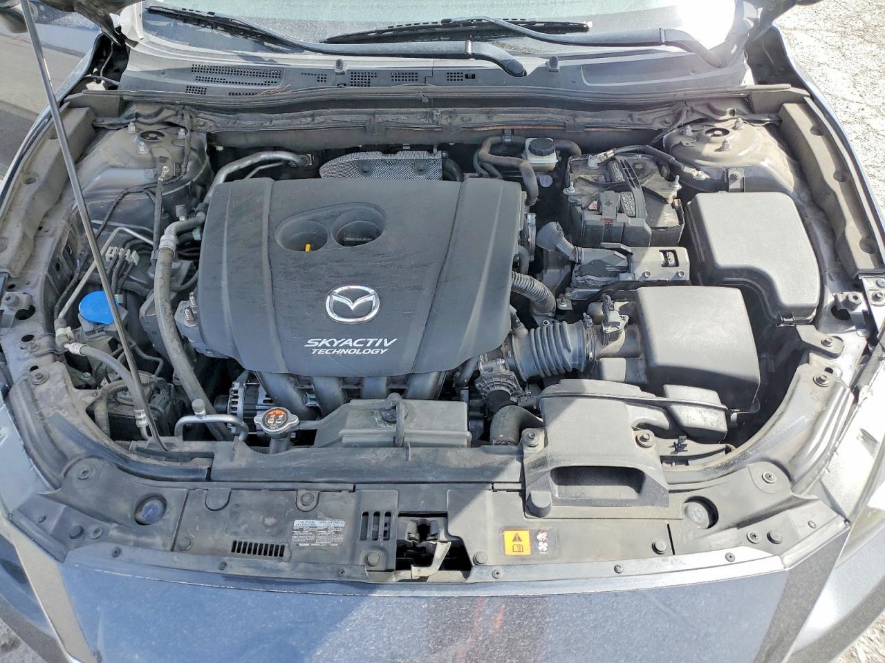 2016 Mazda 3 Sport - zdjęcie 11