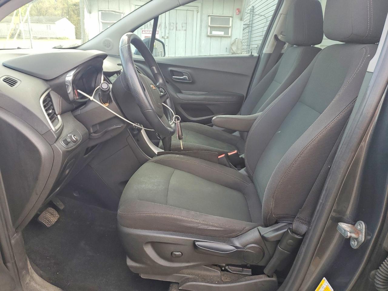 2019 Chevrolet Trax Ls - zdjęcie 7