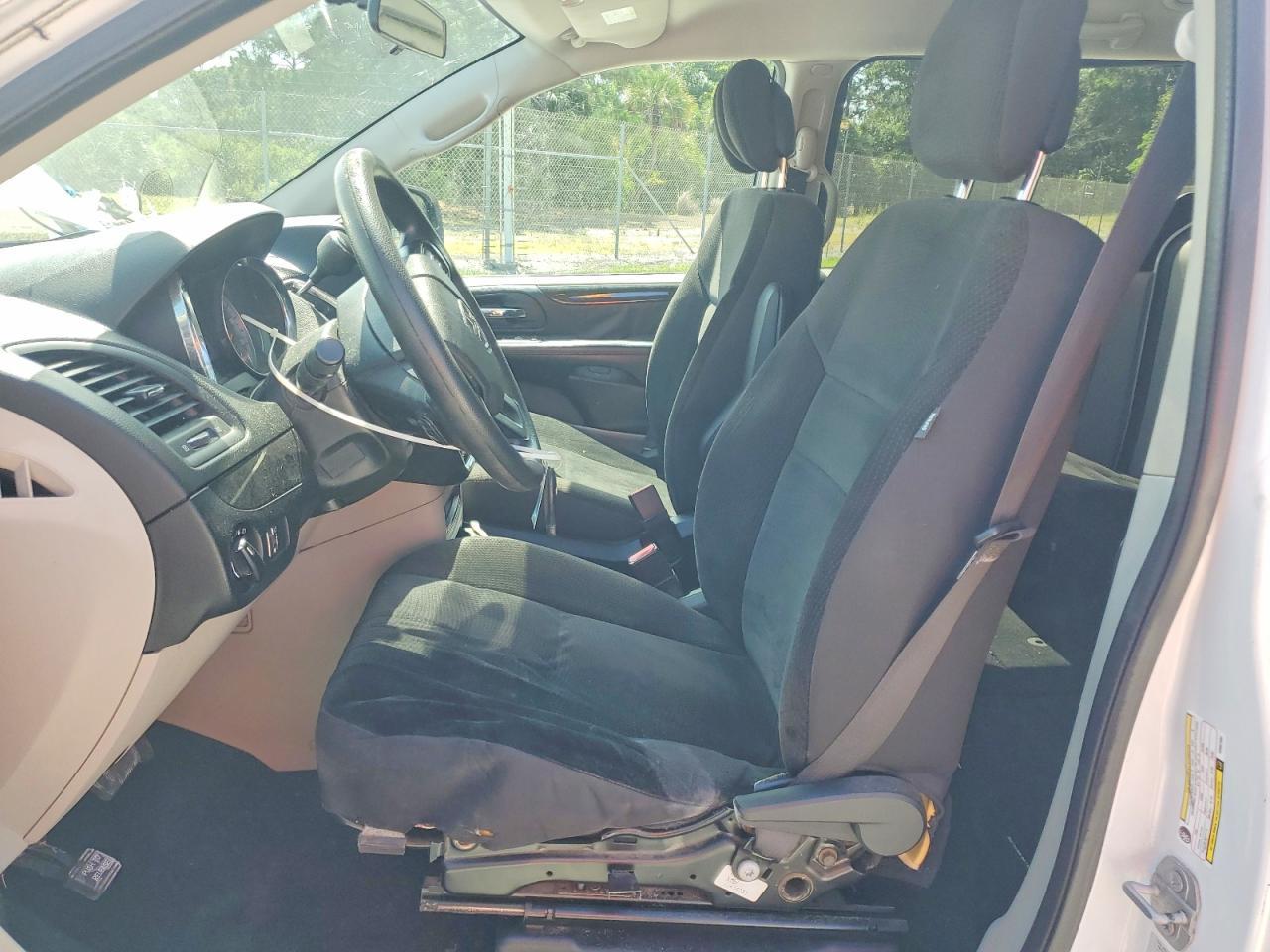 2017 Dodge Grand Caravan Se - zdjęcie 7