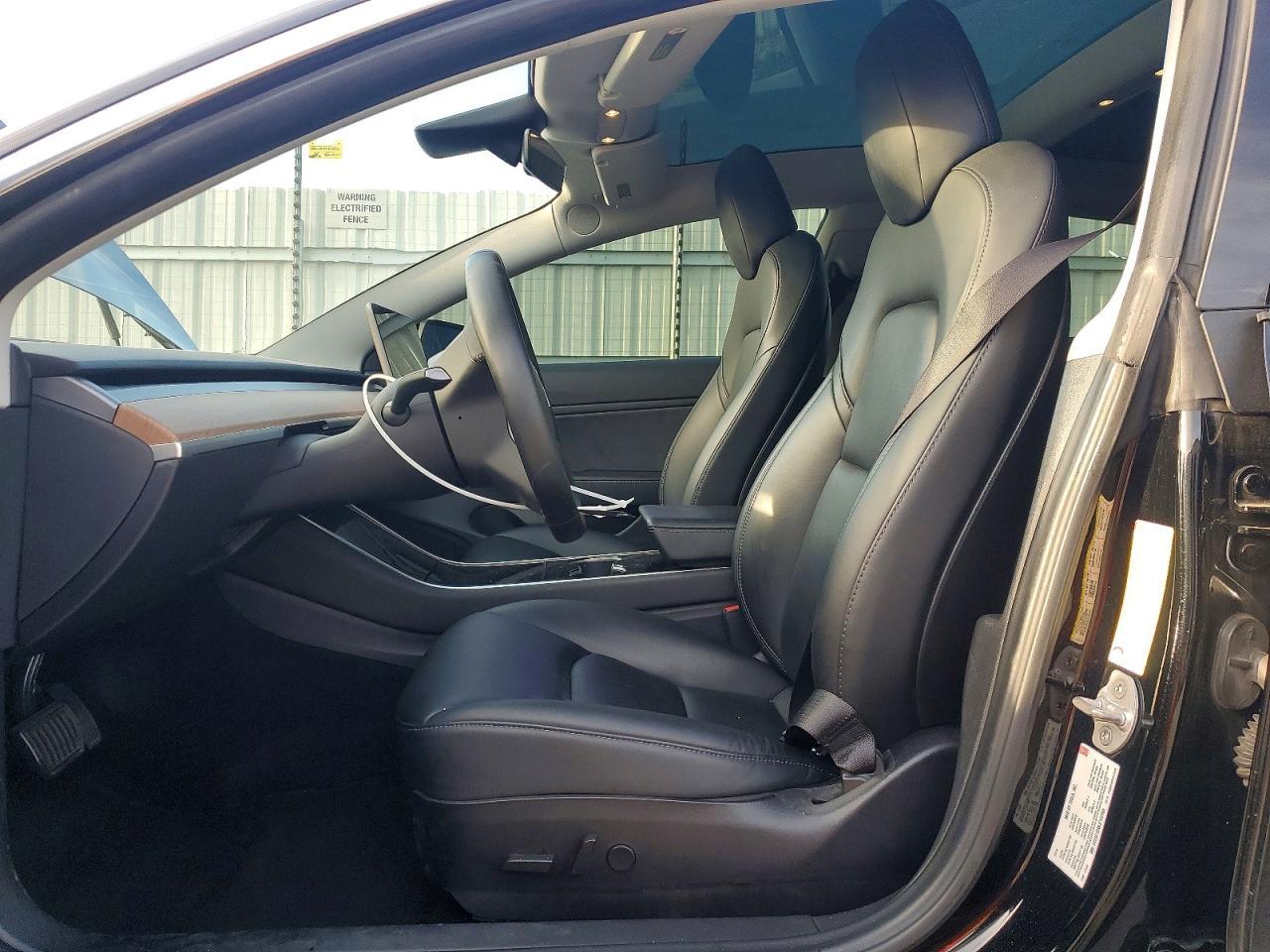 2018 Tesla Model 3 - zdjęcie 7