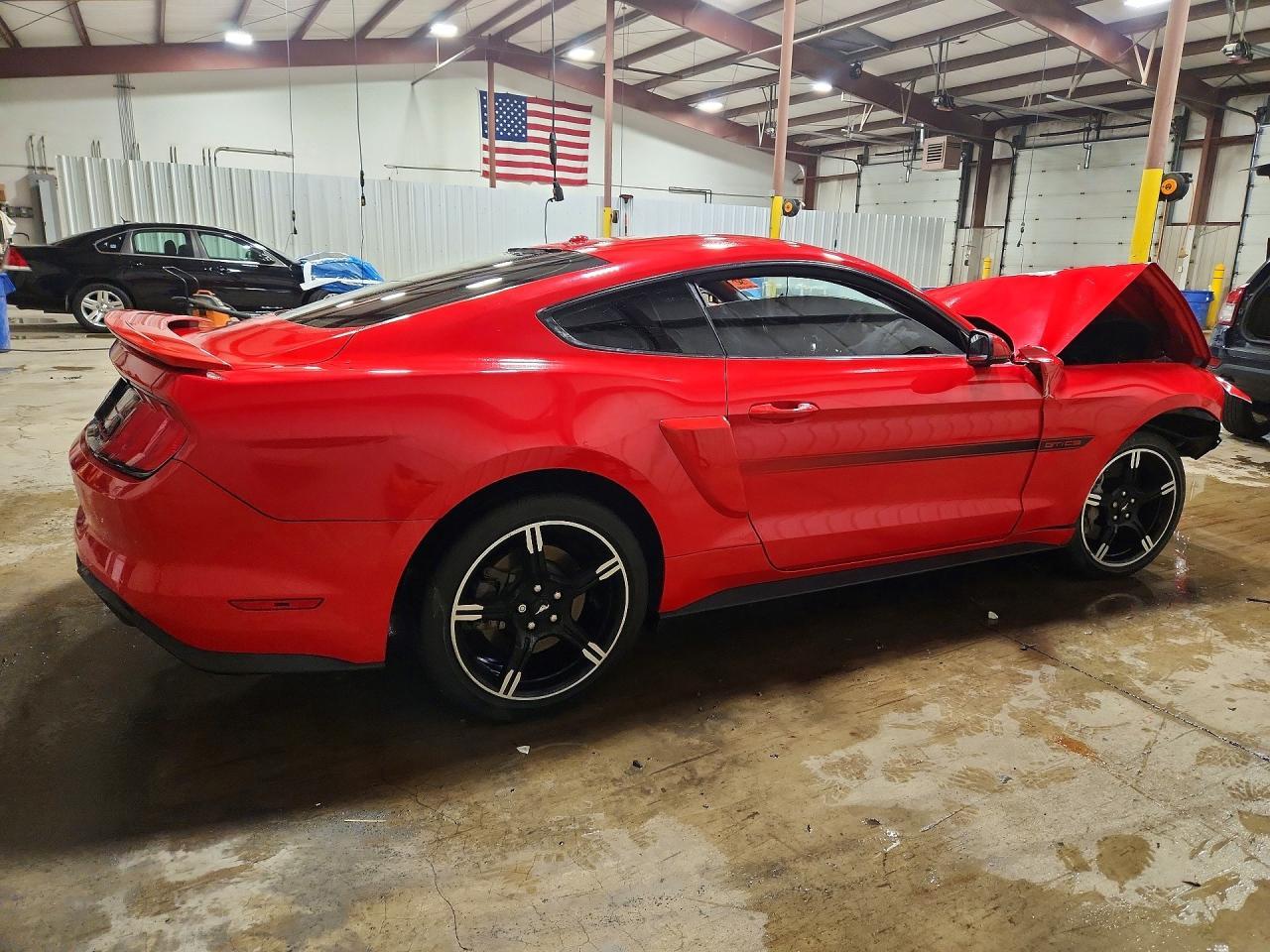 2019 Ford Mustang Gt - zdjęcie 3