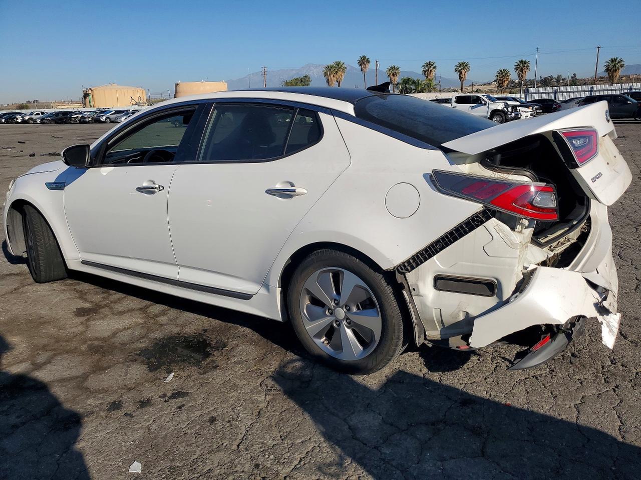 2016 Kia Optima Hybrid - zdjęcie 2