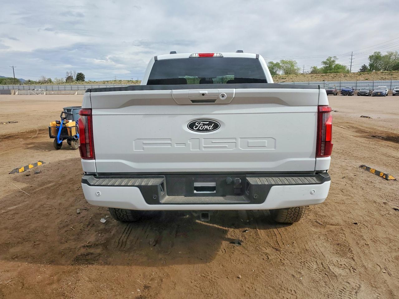 2026 Ford F150 Lariat - zdjęcie 6