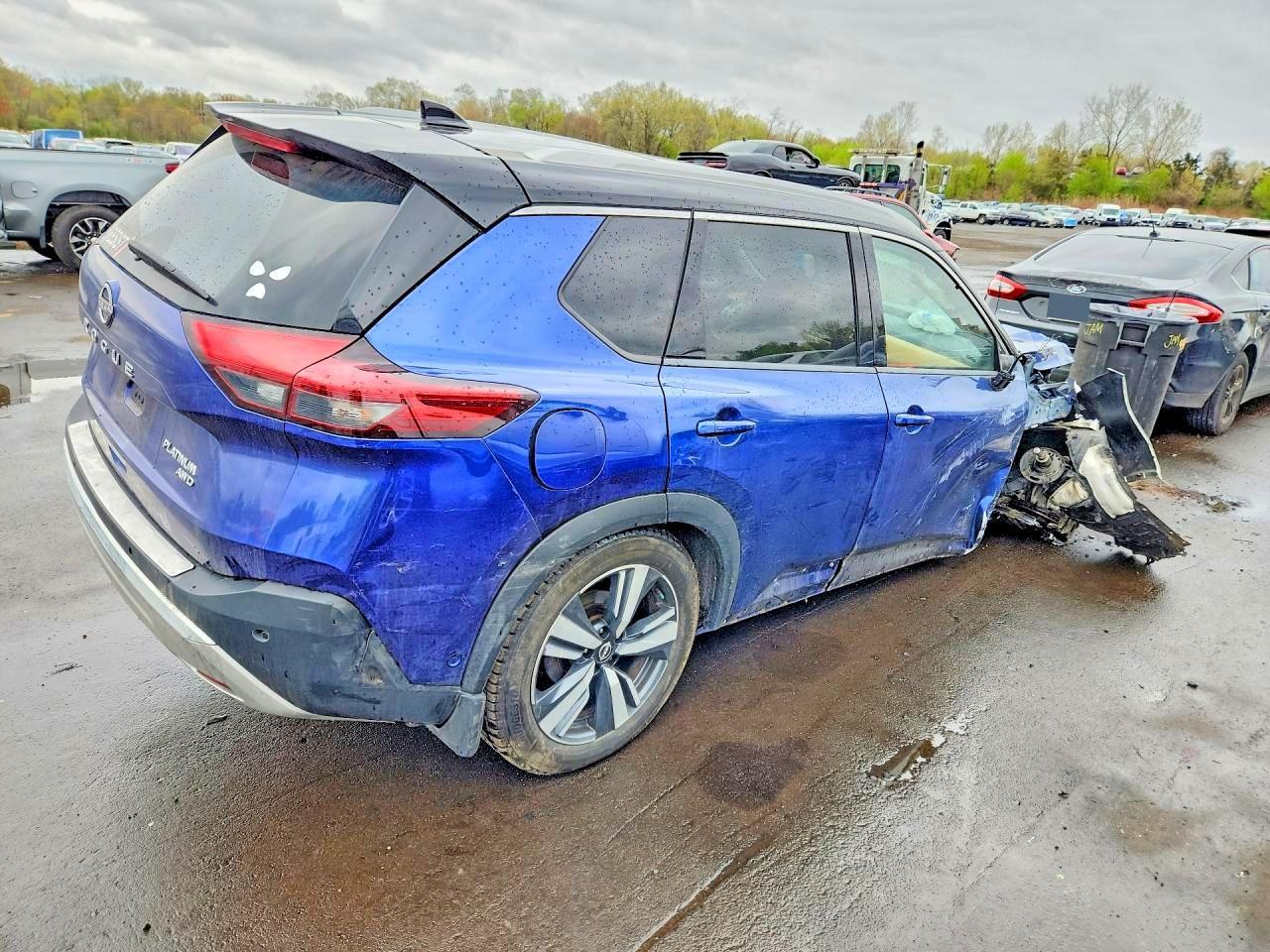 2022 Nissan Rogue Platinum - zdjęcie 3