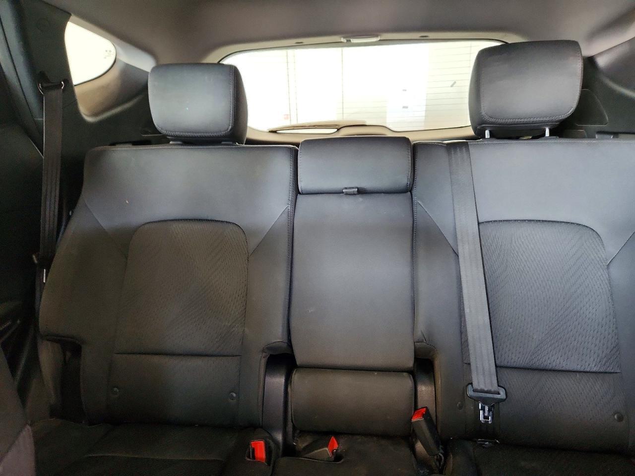 2015 Hyundai Santa Fe Sport 2.4L - zdjęcie 10