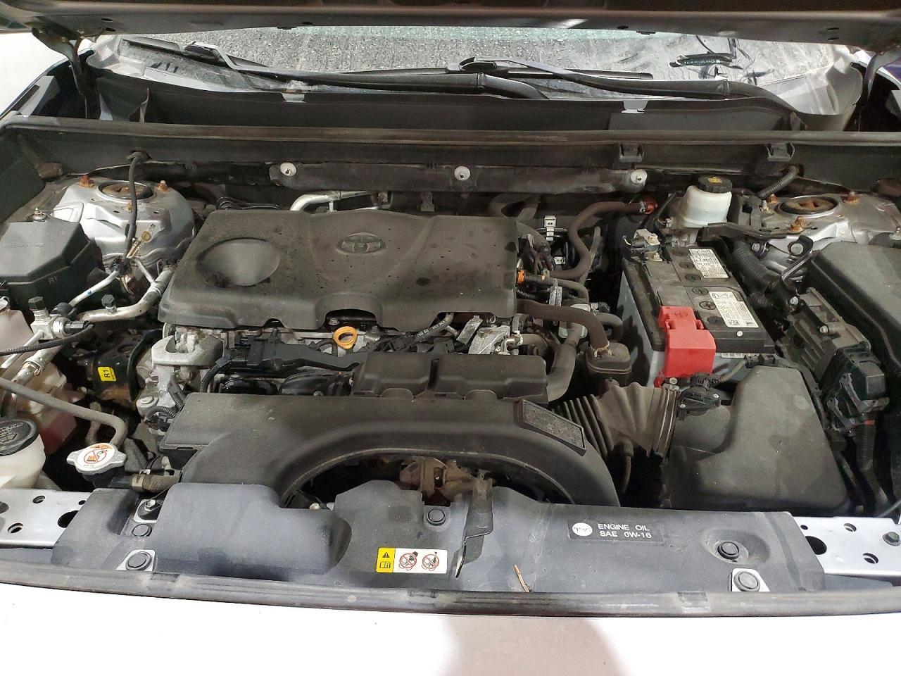 2021 Toyota Rav4 Xle - zdjęcie 11