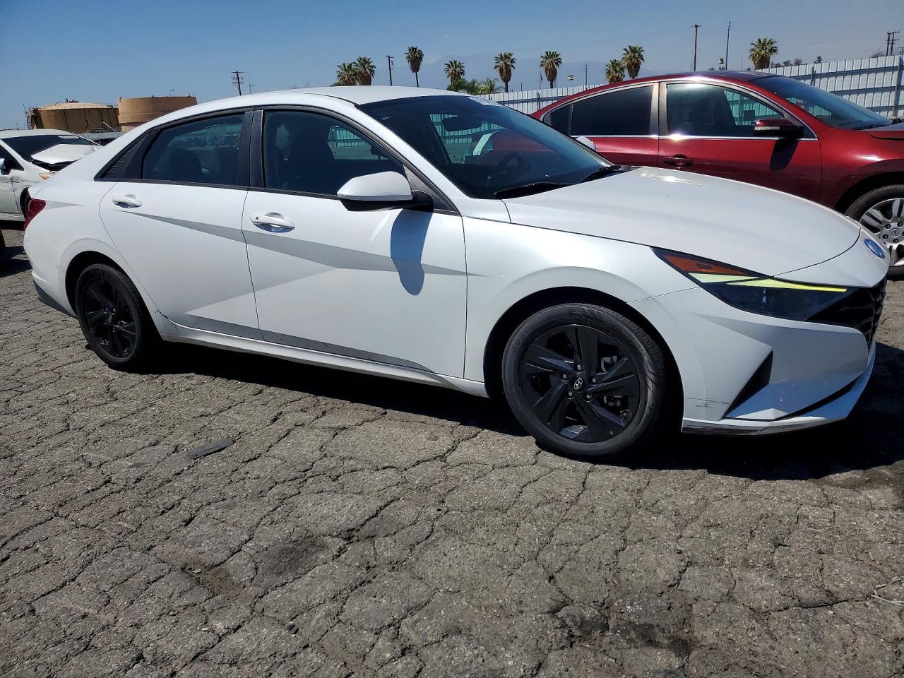 2021 Hyundai Electra - zdjęcie 4