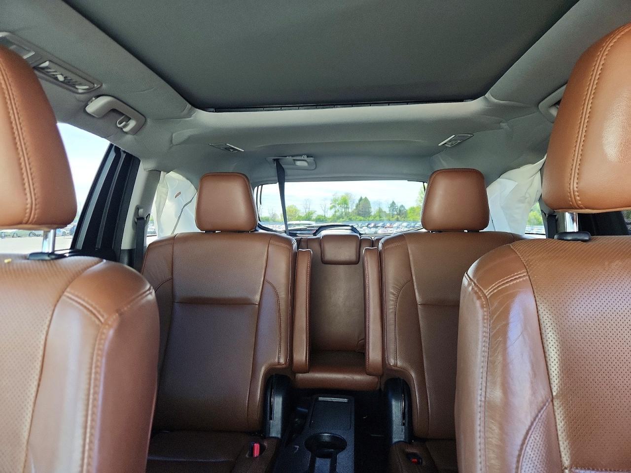2018 Toyota Highlander Hybrid Limited Platinum - zdjęcie 10