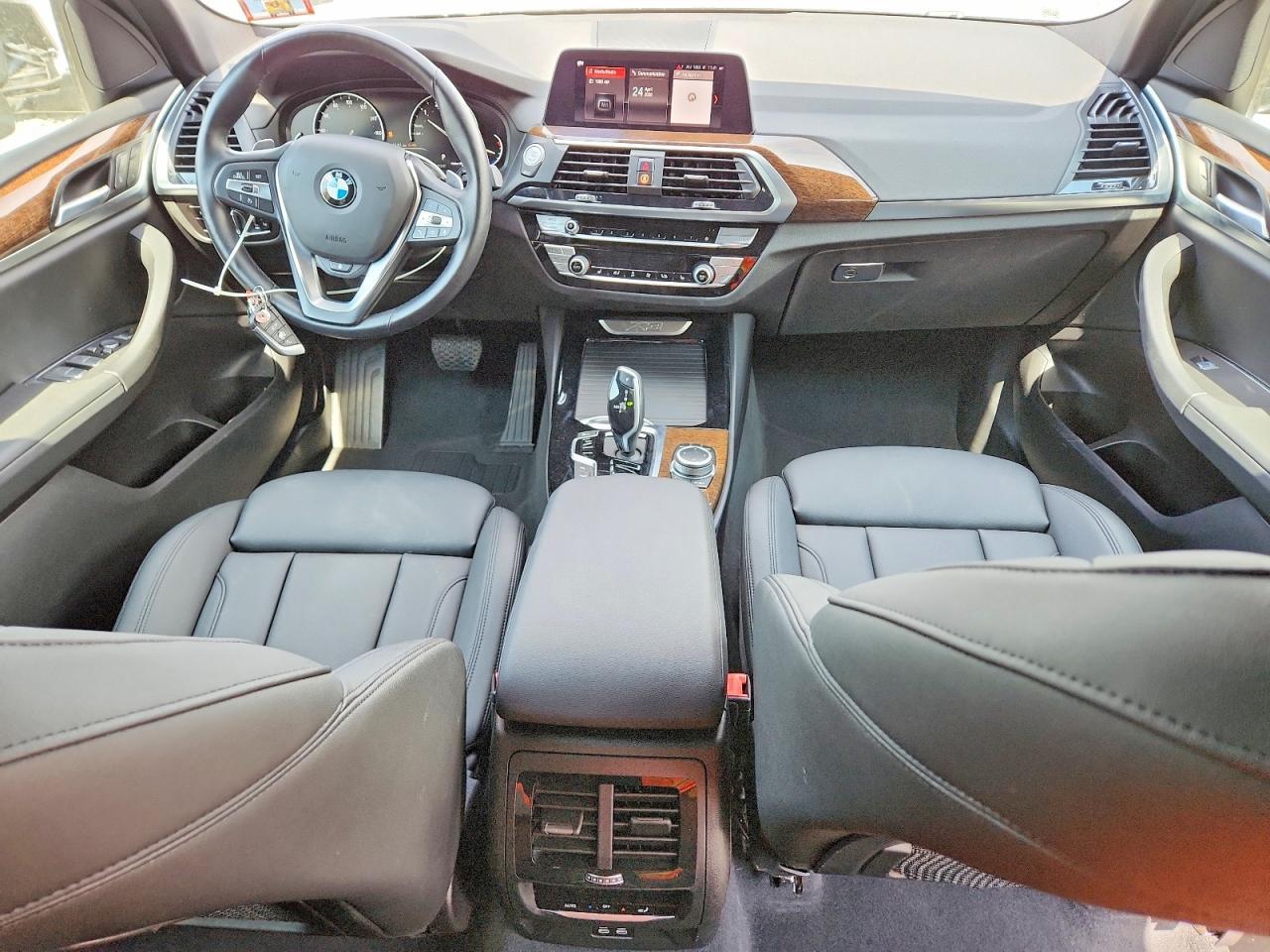 2020 BMW X3 xDrive30I - zdjęcie 8