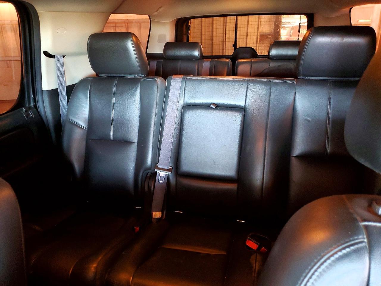 2014 Chevrolet Suburban K1500 Lt - zdjęcie 10