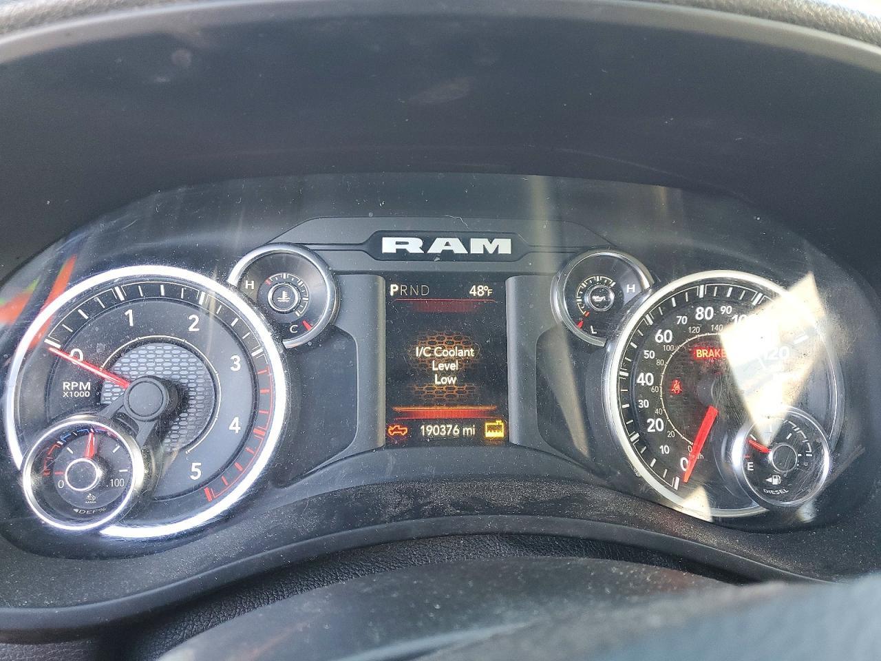 2022 Ram 3500 Tradesman - zdjęcie 9