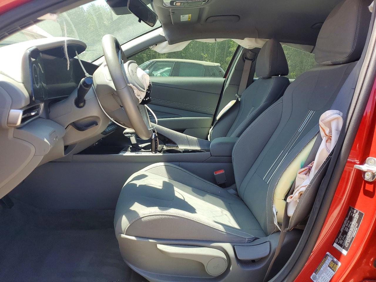 2023 Hyundai Elantra Sel - zdjęcie 7