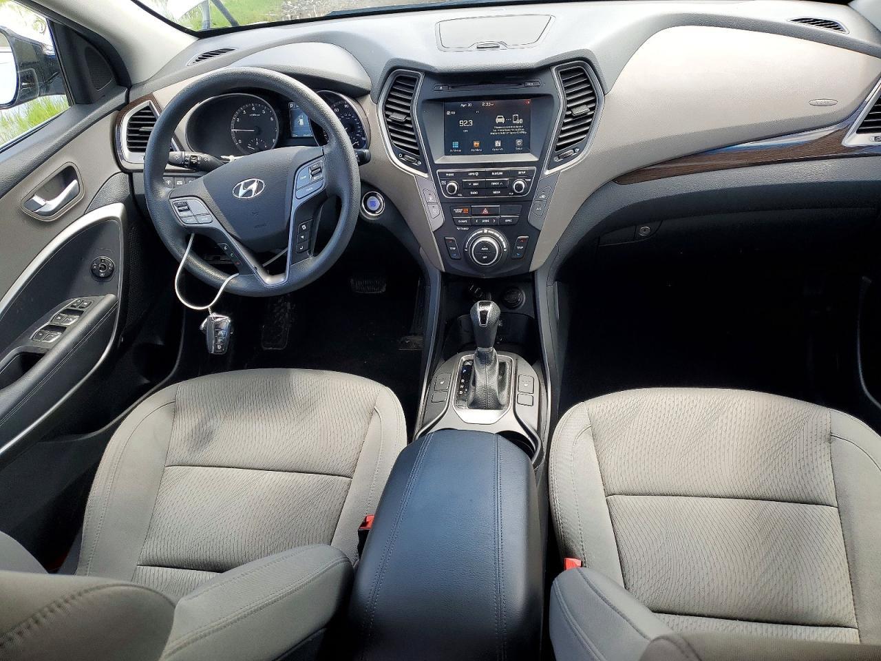 2018 Hyundai Santa Fe Sport 2.4L - zdjęcie 8