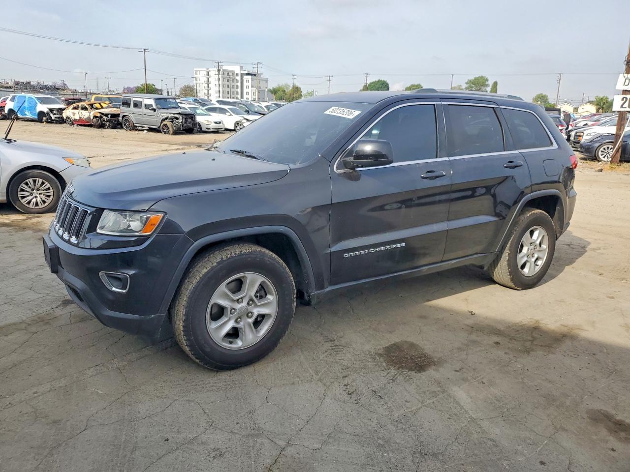 2015 Jeep Grand Cherokee Laredo - zdjęcie główne