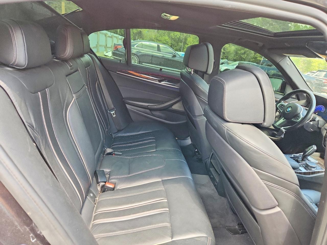 2019 BMW 540 Xi - zdjęcie 10