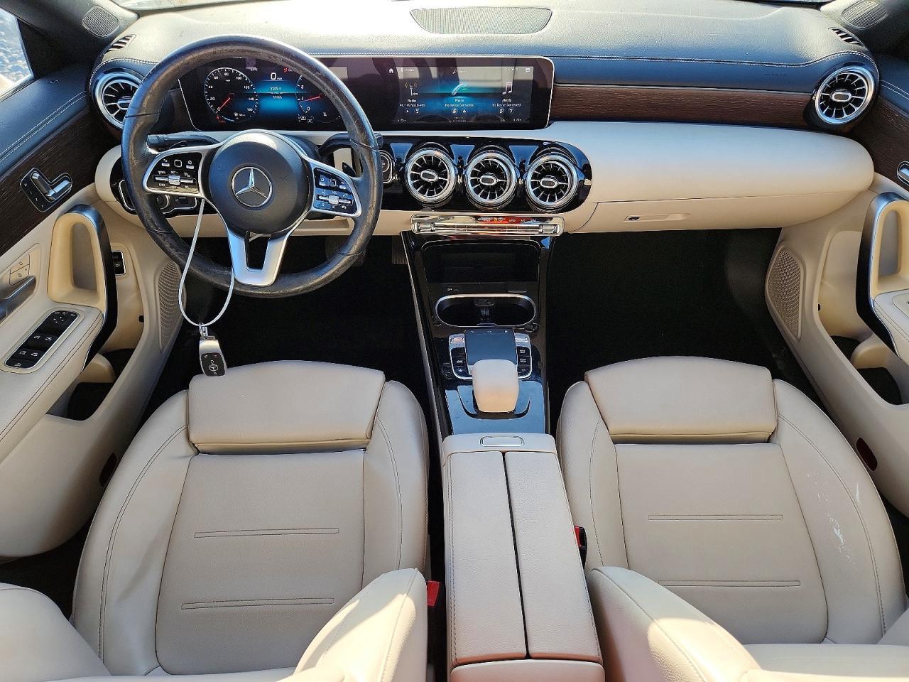 2020 Mercedes-Benz Cla 250 - zdjęcie 8