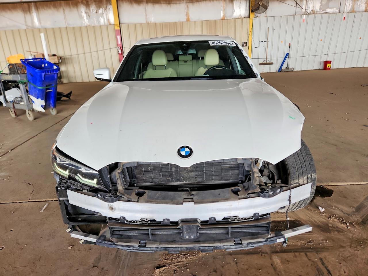 2019 BMW 330I - zdjęcie 5