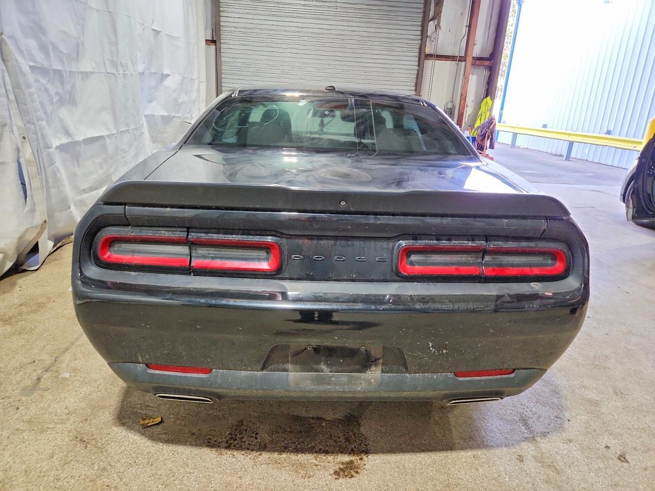 2021 Dodge Challenger Sxt - zdjęcie 6