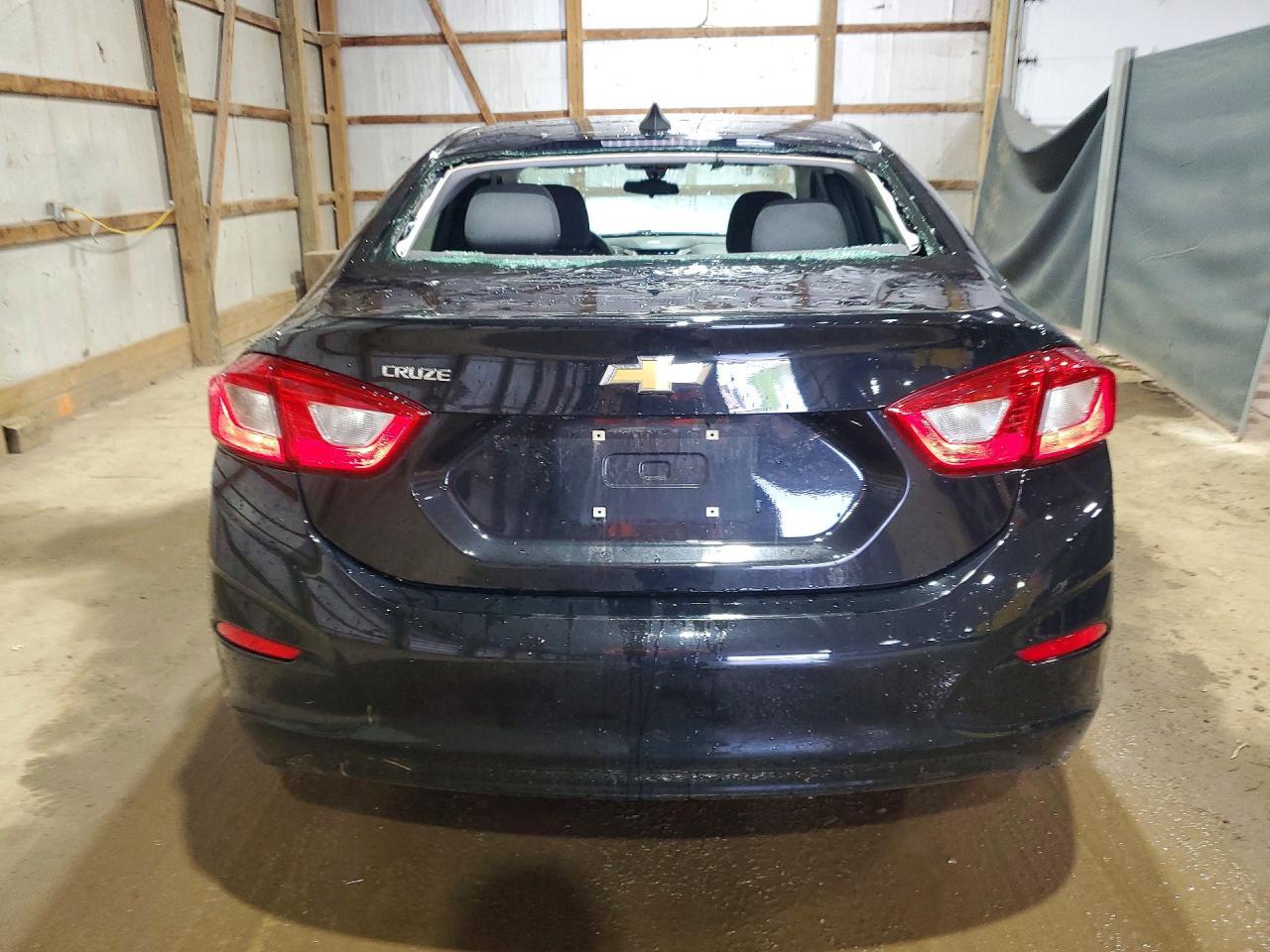 2018 Chevrolet Cruze Ls - zdjęcie 6