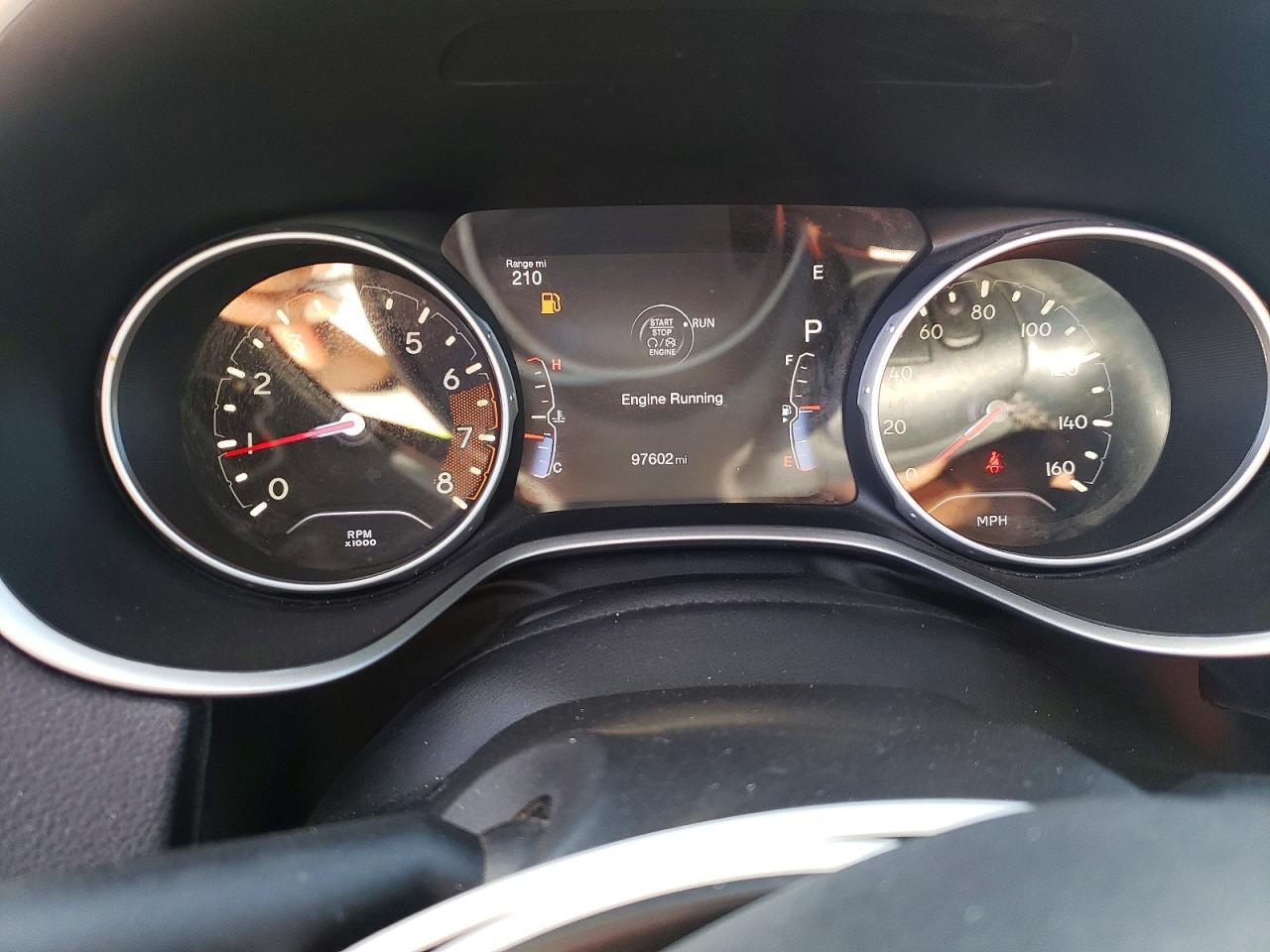 2017 Jeep Compass Latitude - zdjęcie 9
