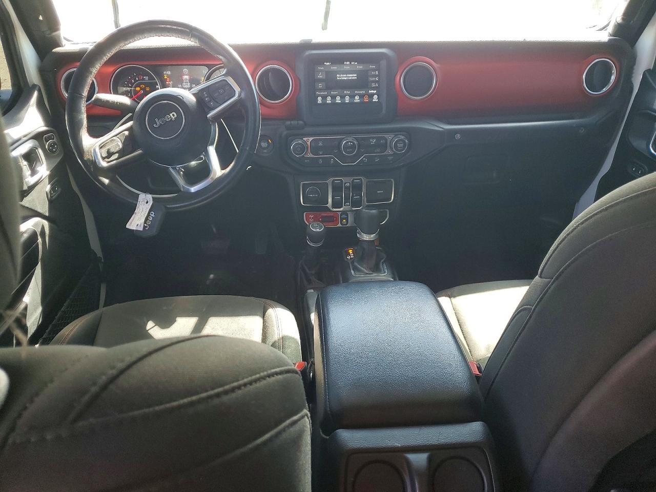 2021 Jeep Wrangler Unlimited Rubicon - zdjęcie 8