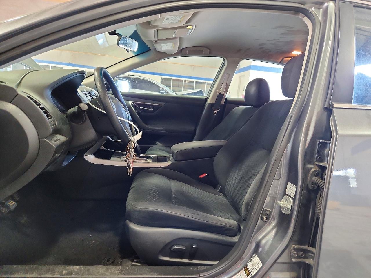 2014 Nissan Altima 2.5 S - zdjęcie 7