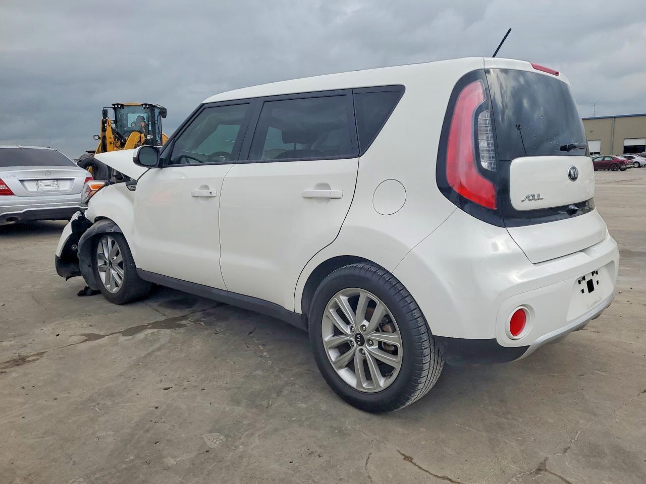2018 Kia Soul + - zdjęcie 2