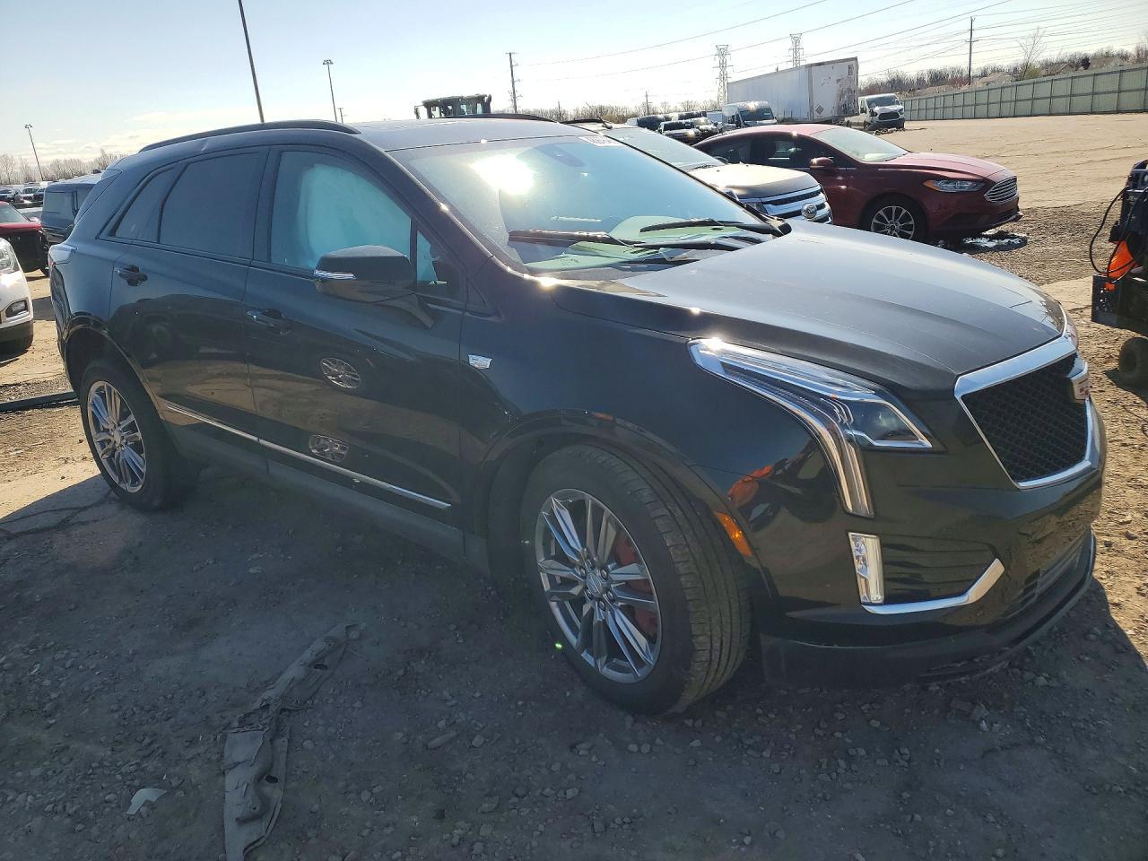 2025 Cadillac Xt5 - zdjęcie 4