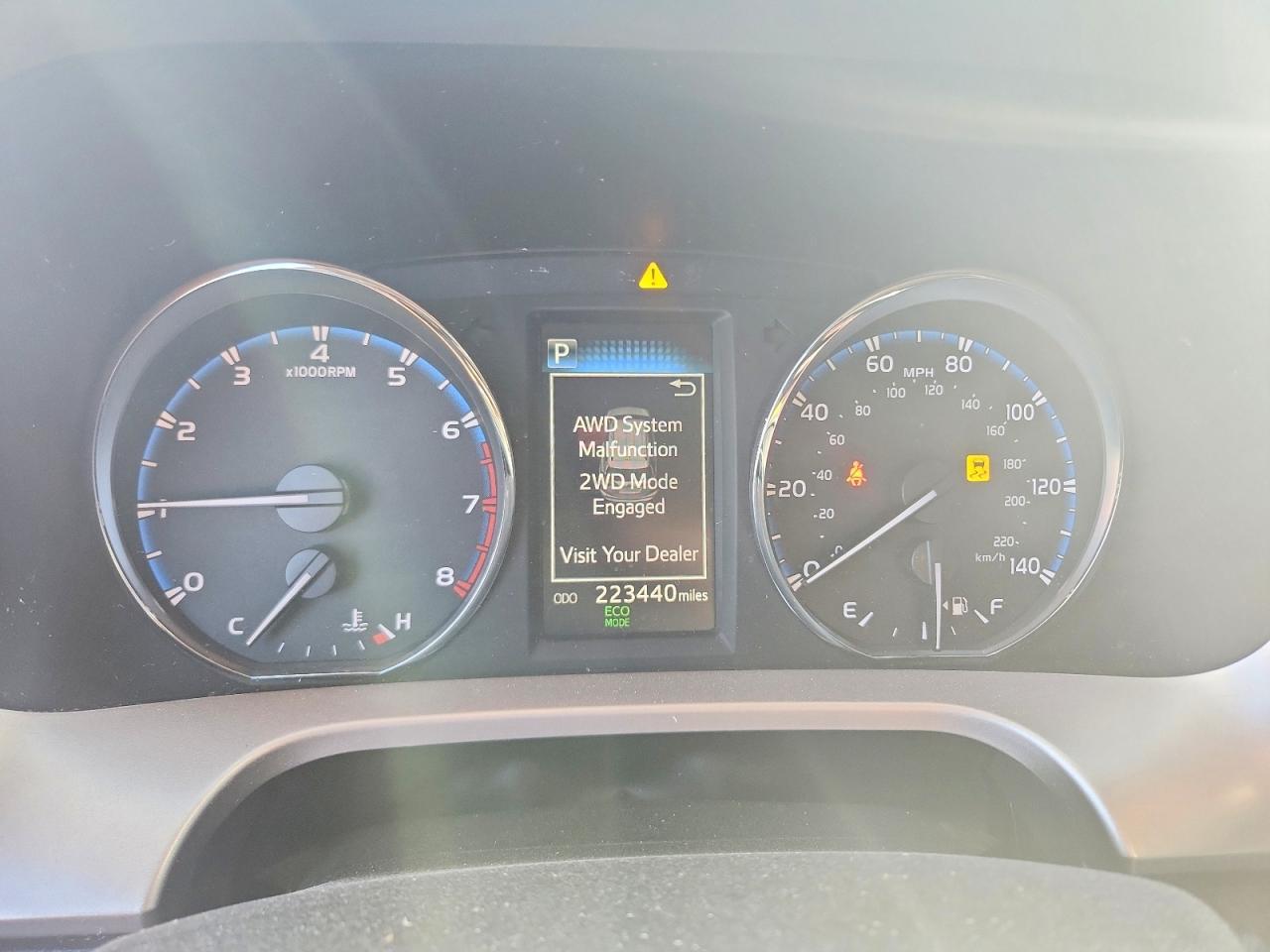 2016 Toyota Rav4 Xle - zdjęcie 9