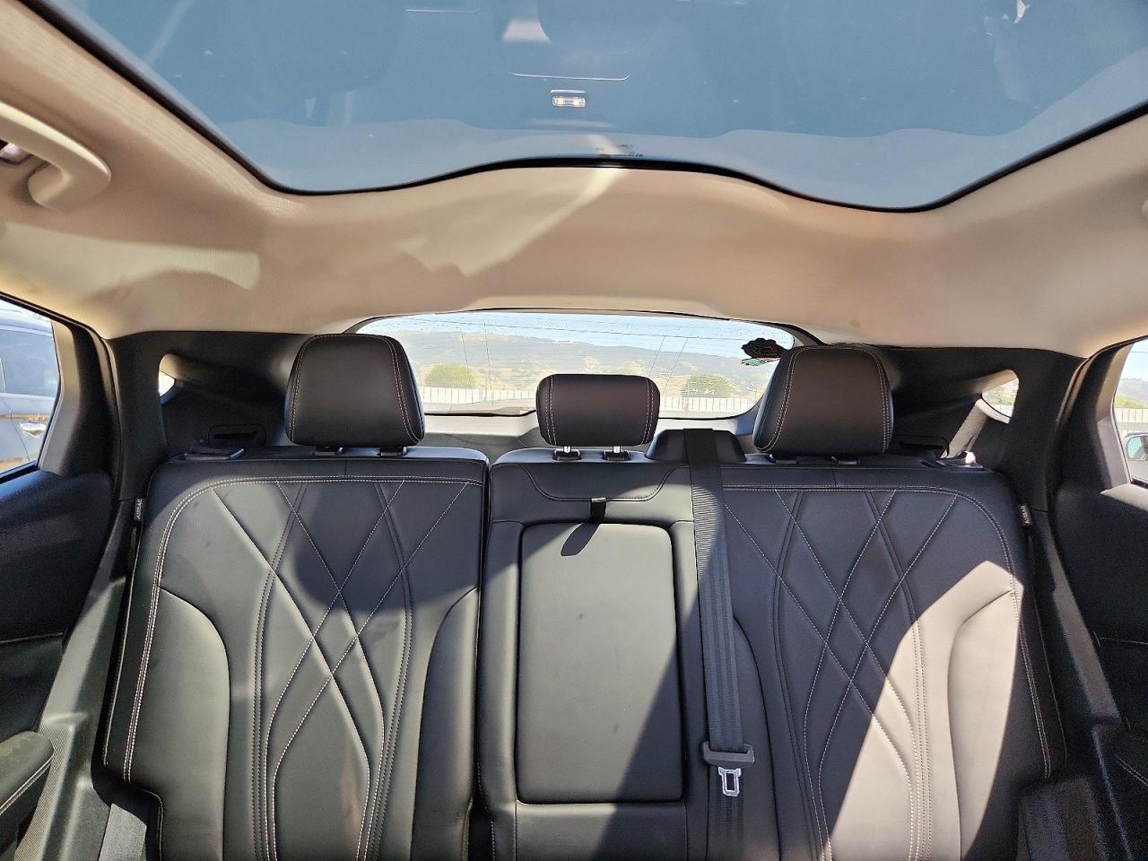 2021 Ford Mustang Mach-E California Route 1 - zdjęcie 10