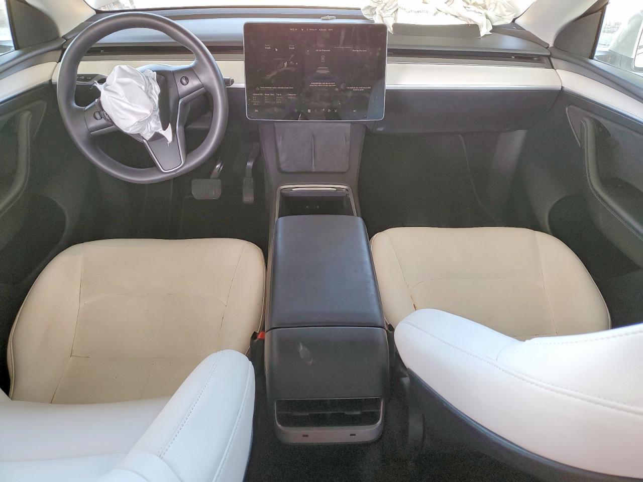 2023 Tesla Model Y - zdjęcie 8