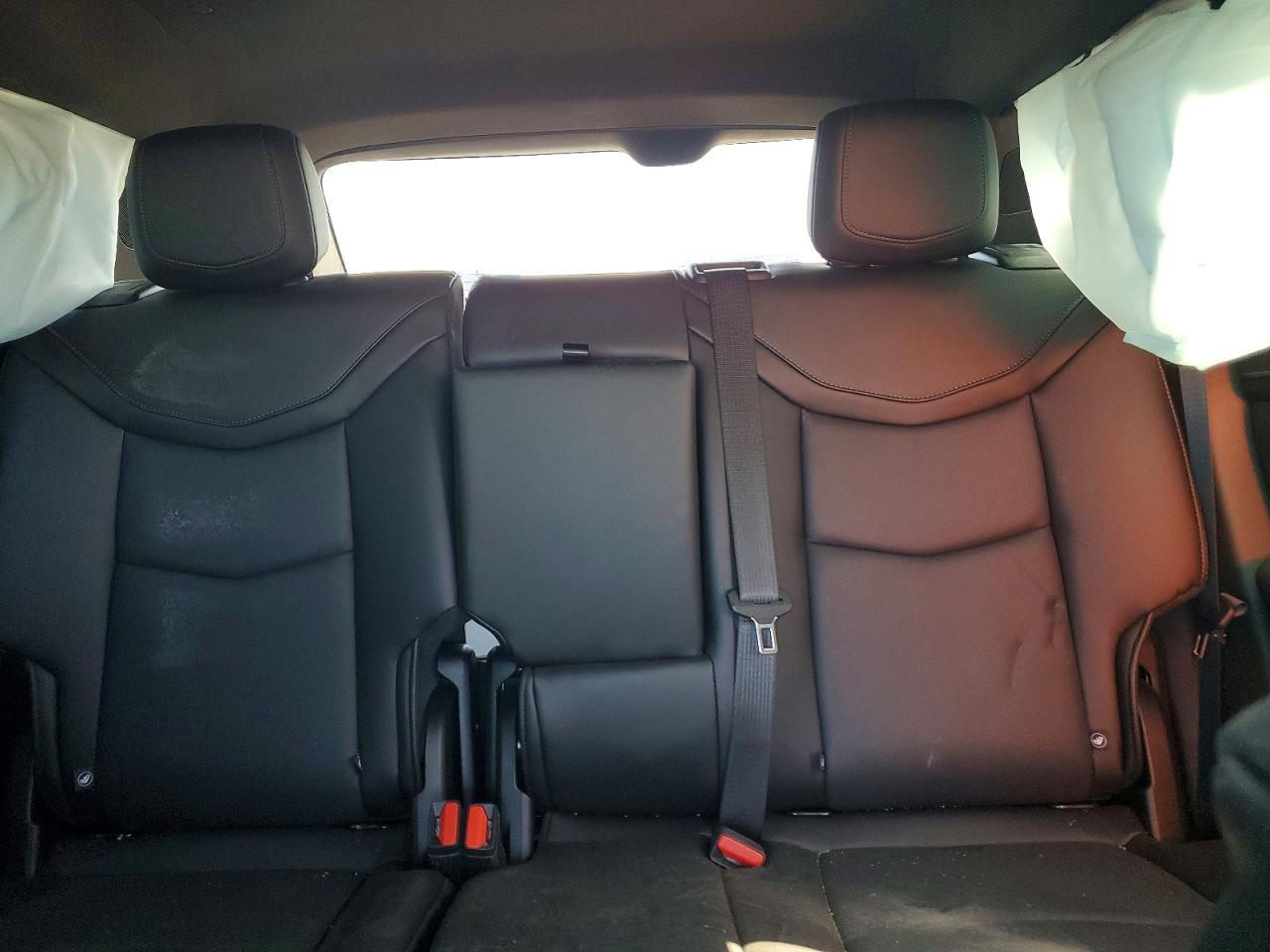 2025 Cadillac Xt5 - zdjęcie 10