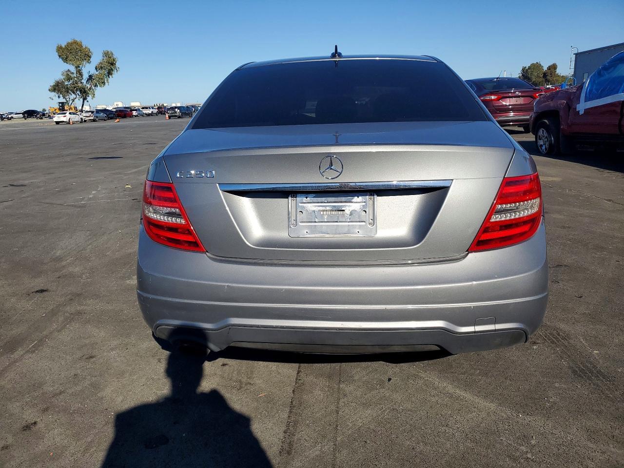 2013 Mercedes-Benz C 250 - zdjęcie 6