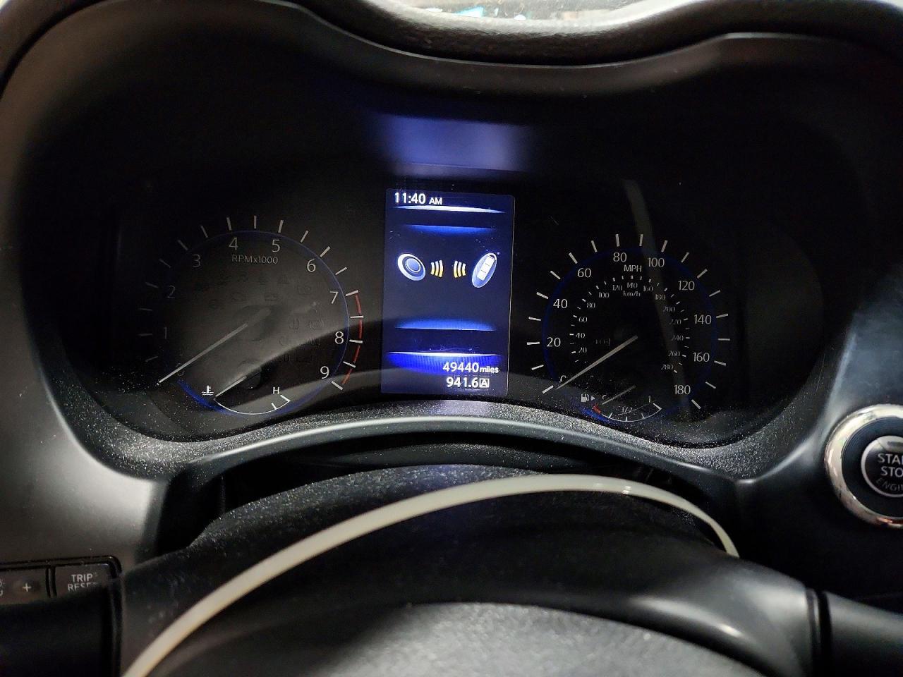 2018 Infiniti Q60 Red Sport 400 - zdjęcie 9