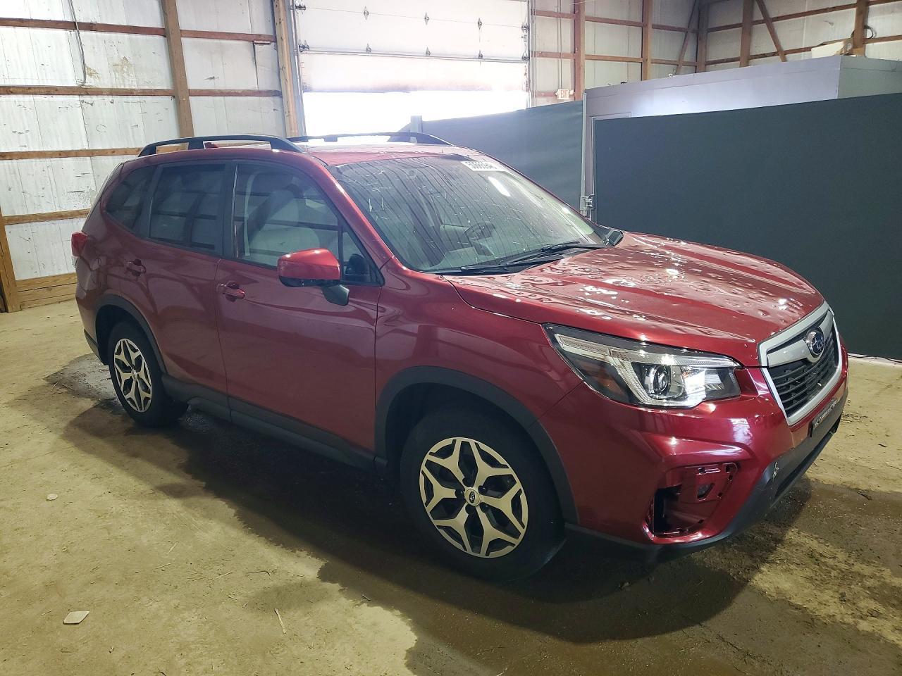 2020 Subaru Forester Premium - zdjęcie 4