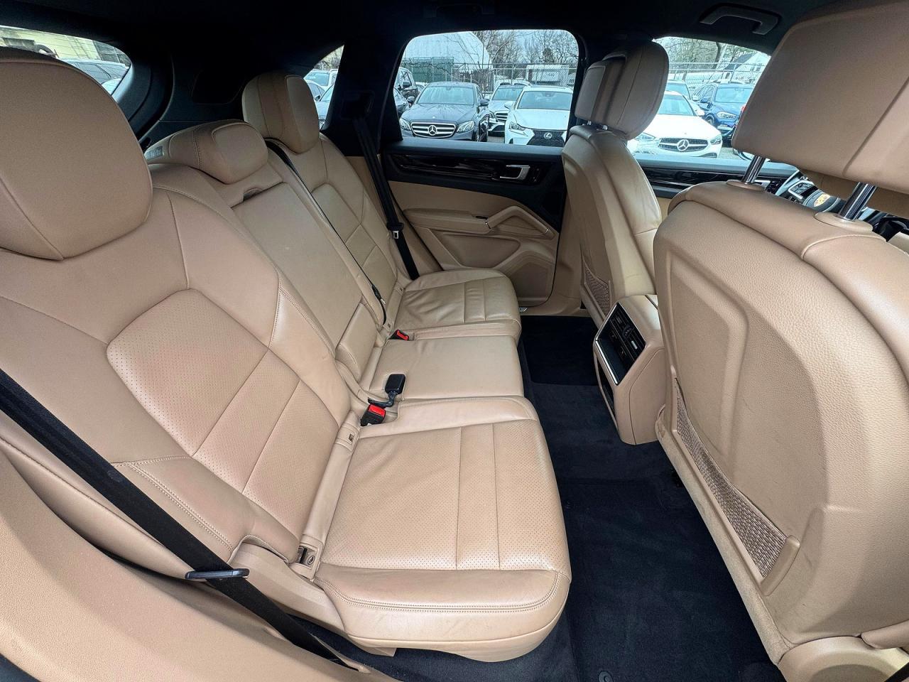 2019 Porsche Cayenne - zdjęcie 6