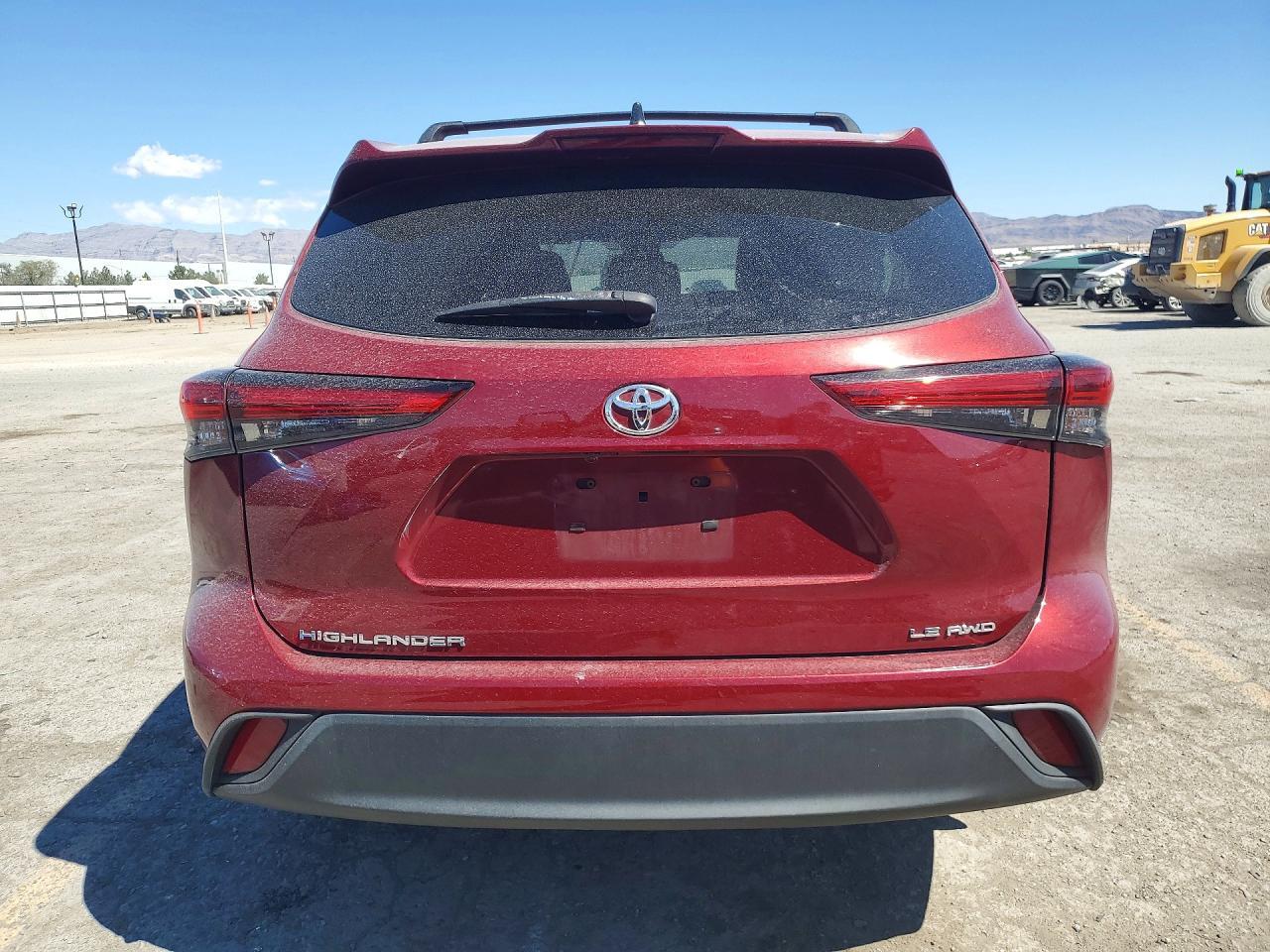 2022 Toyota Highlander Le - zdjęcie 6