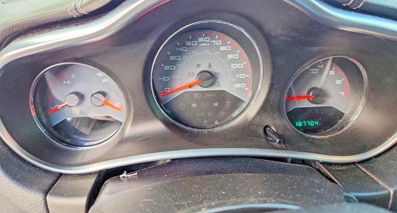 2014 Dodge Avenger Se - zdjęcie 9