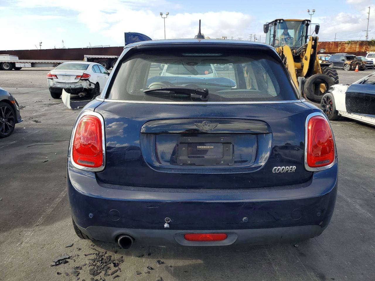 2016 Mini Cooper - zdjęcie 6