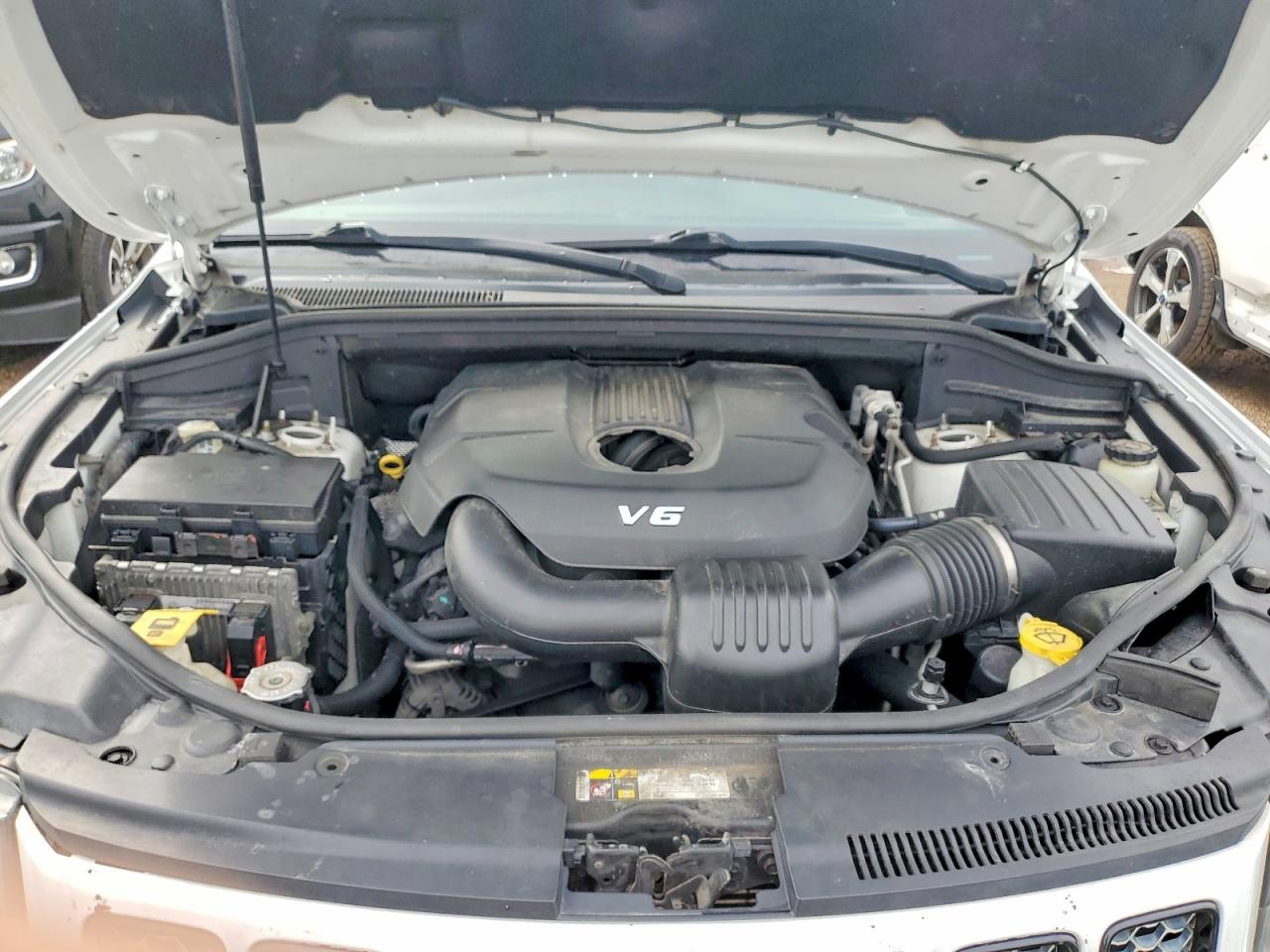 2014 Jeep Grand Cherokee Altitude - zdjęcie 11