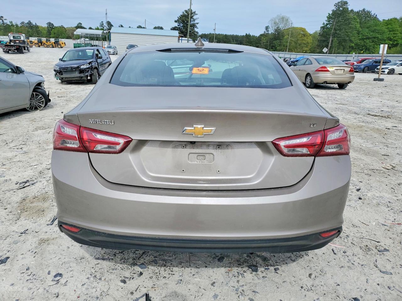 2022 Chevrolet Malibu Lt - zdjęcie 11