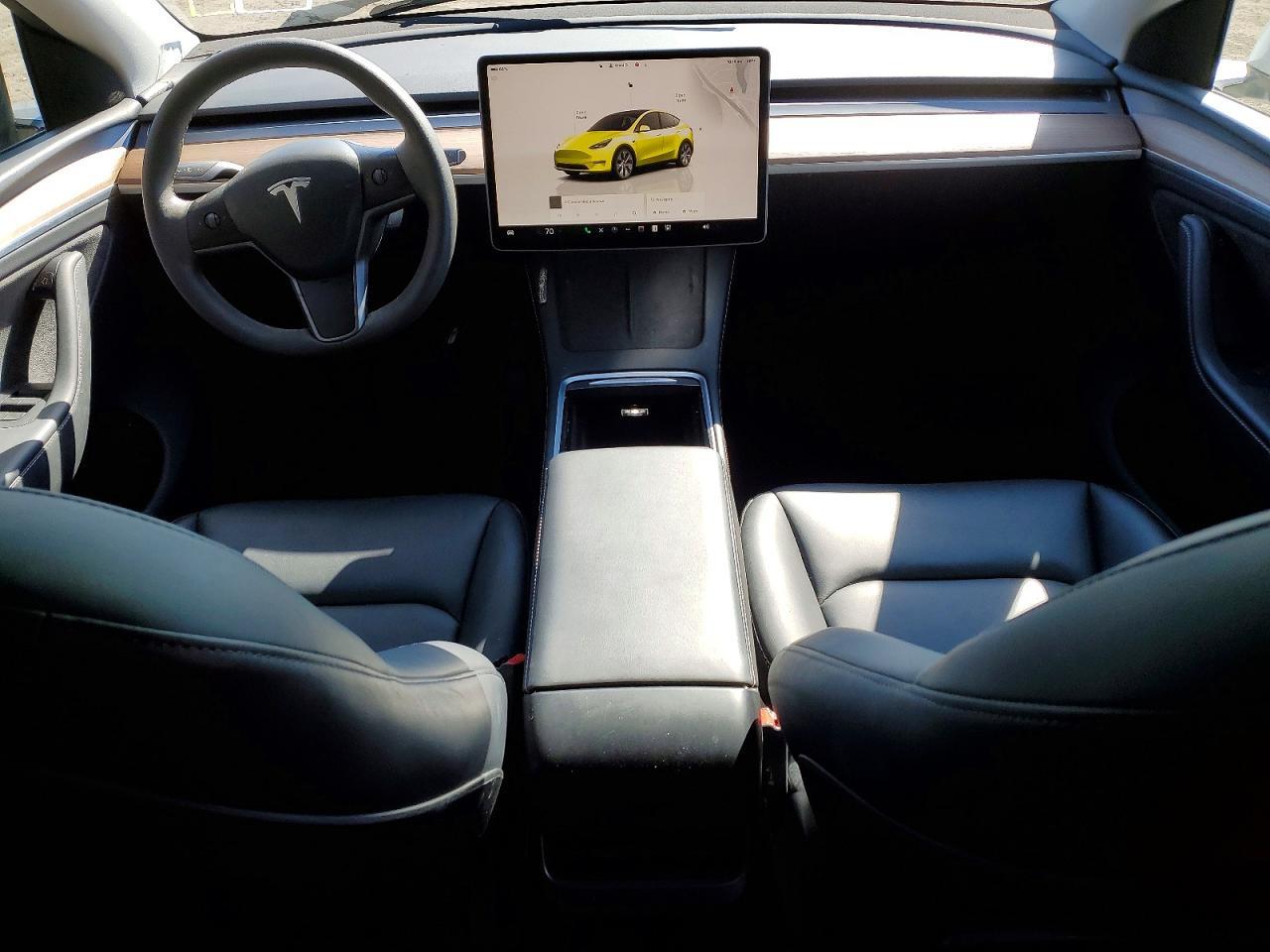 2023 Tesla Model Y - zdjęcie 8