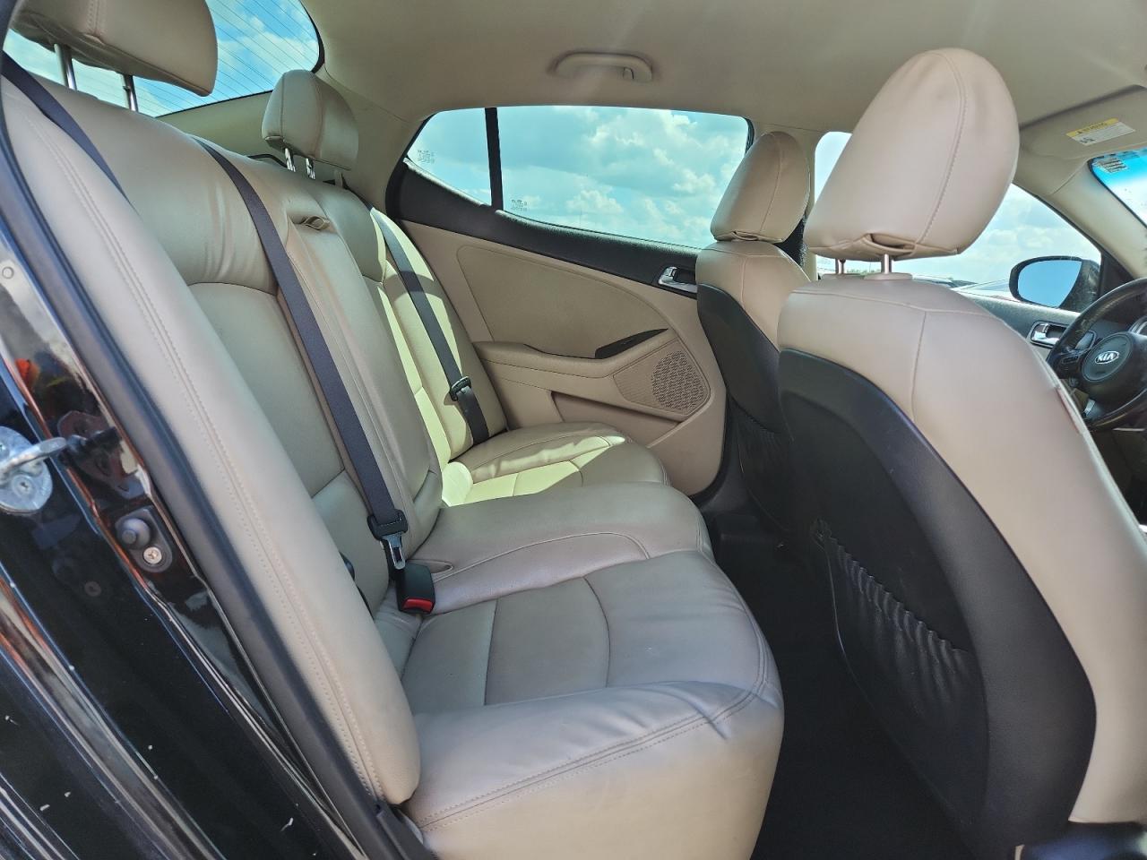 2015 Kia Optima Hybrid Base - zdjęcie 10