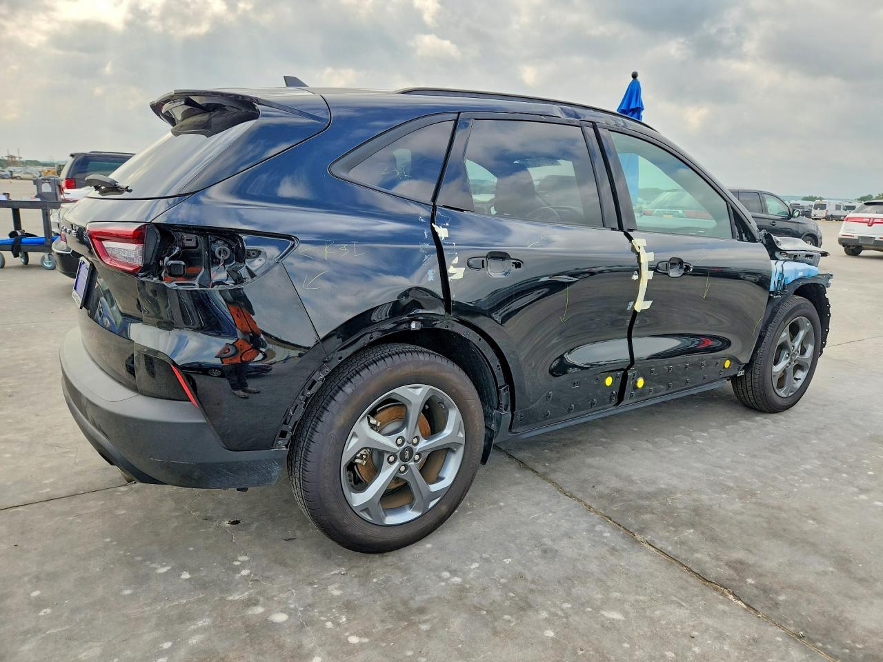 2025 Ford Escape St Line - zdjęcie 3
