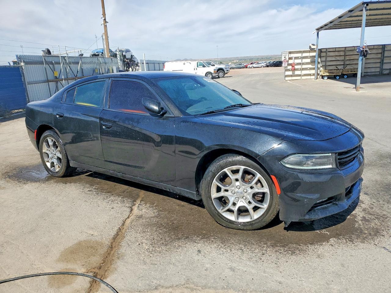 2017 Dodge Charger Sxt - zdjęcie 4