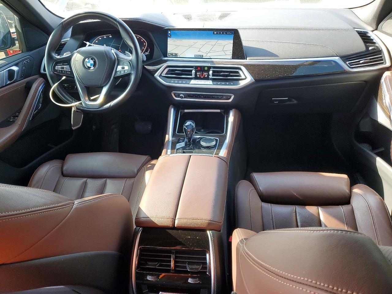 2021 BMW X6 xDrive40I - zdjęcie 8