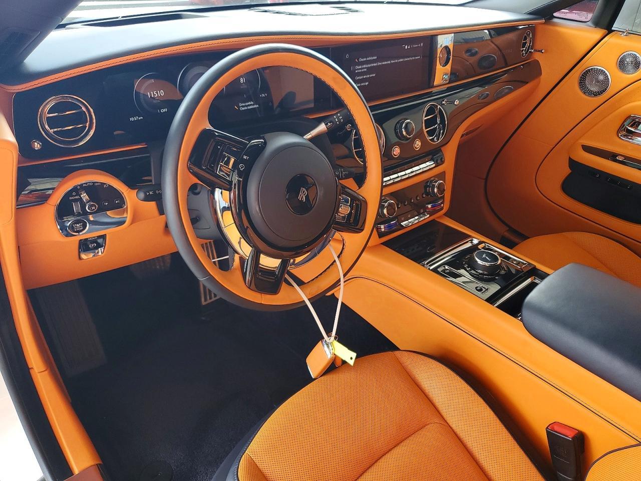 2024 Rolls-Royce Spectre - zdjęcie 8